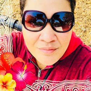 Meet your Posher, Ofa